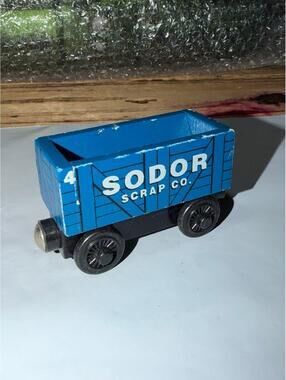 Thomas & Friends Wooden Railway - Sodor Scrap Car #4 - 2001